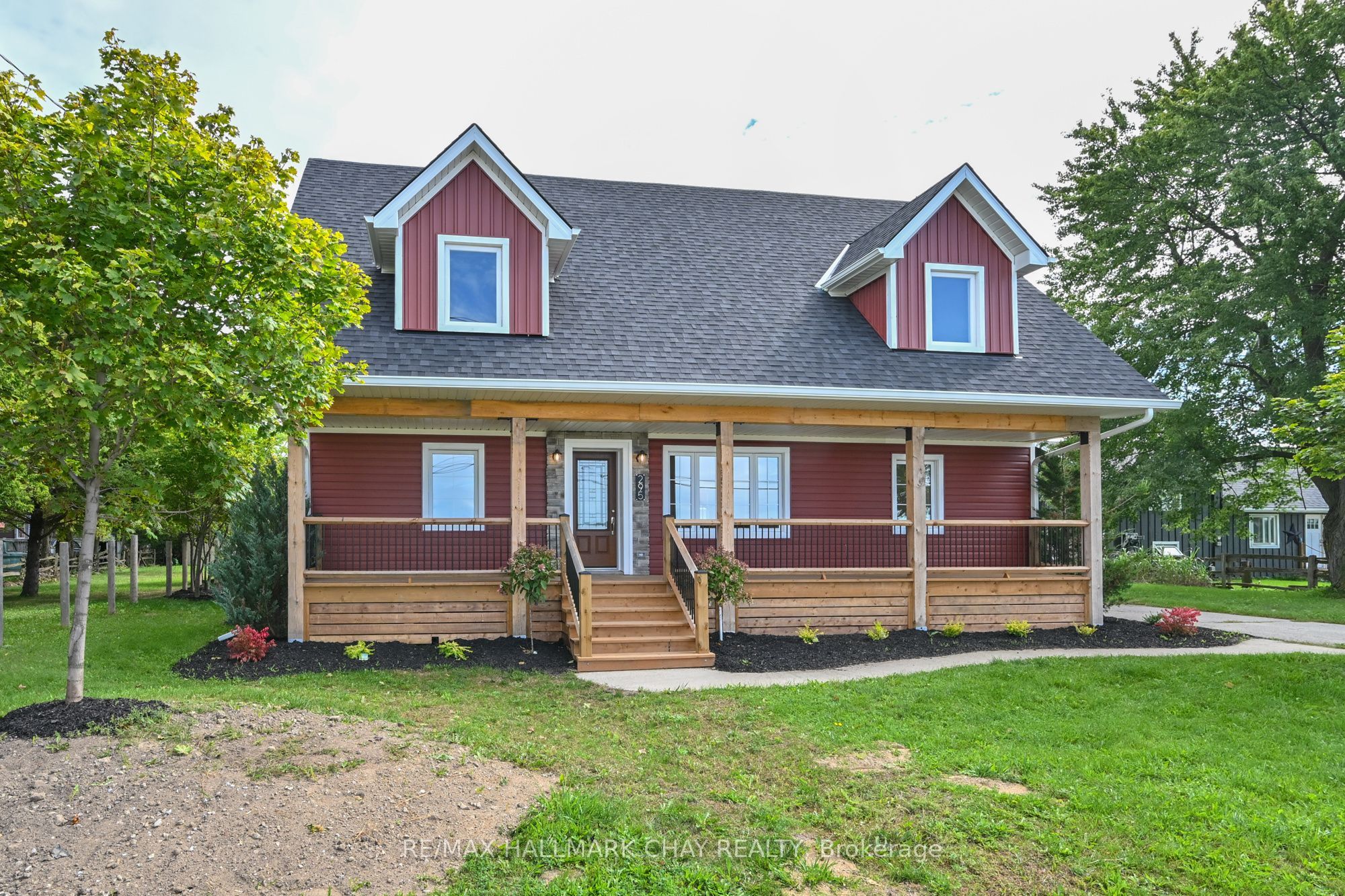 295 King Street N Property Photo 1