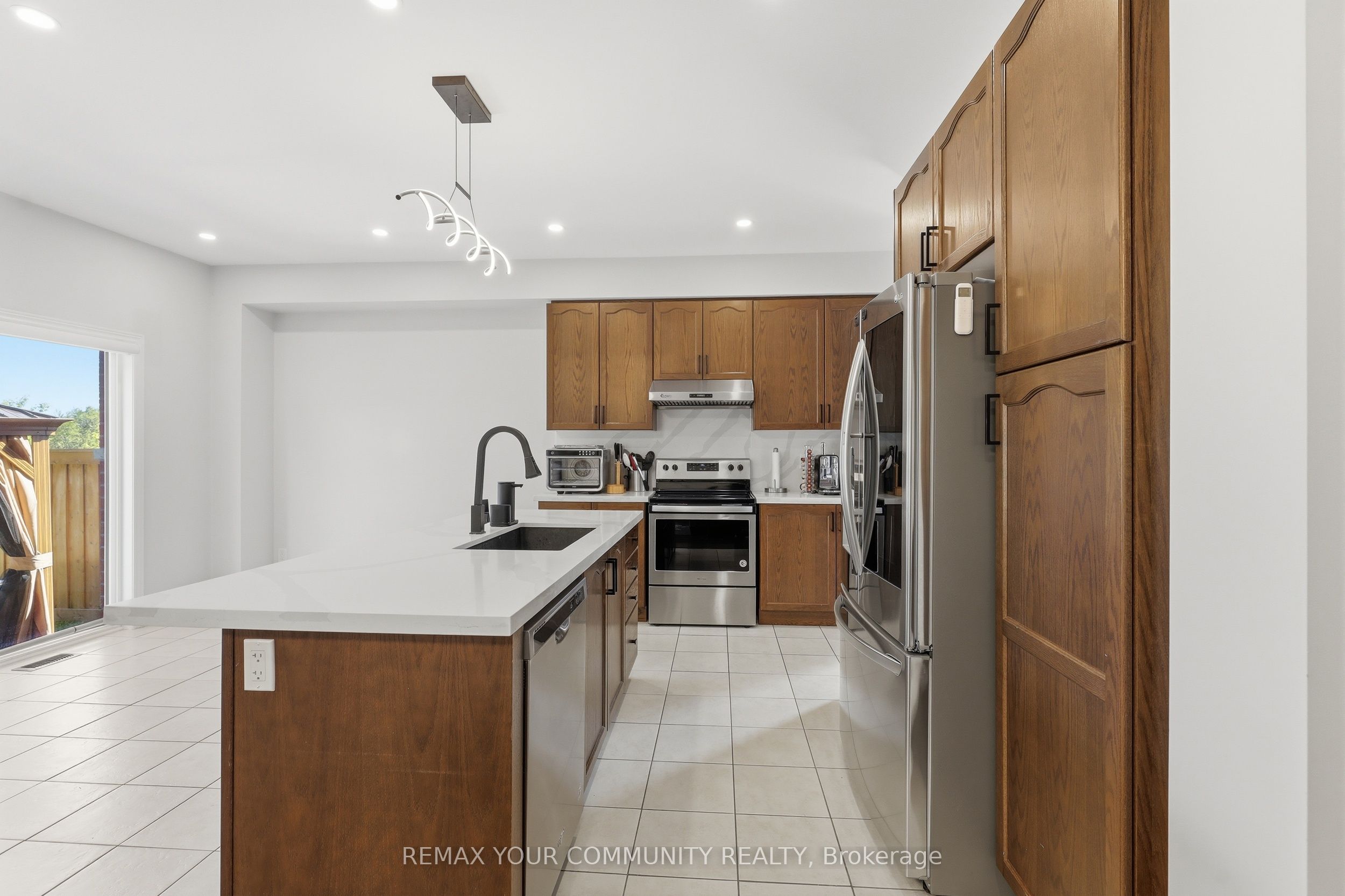 248 Greenwood Road Property Photo 15