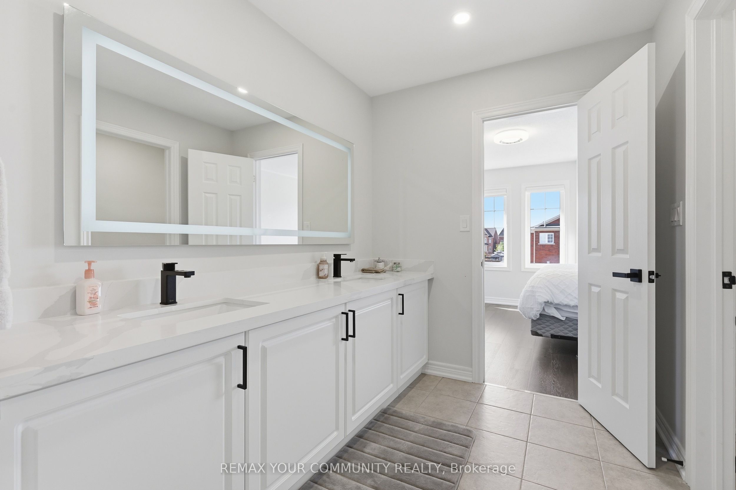248 Greenwood Road Property Photo 37