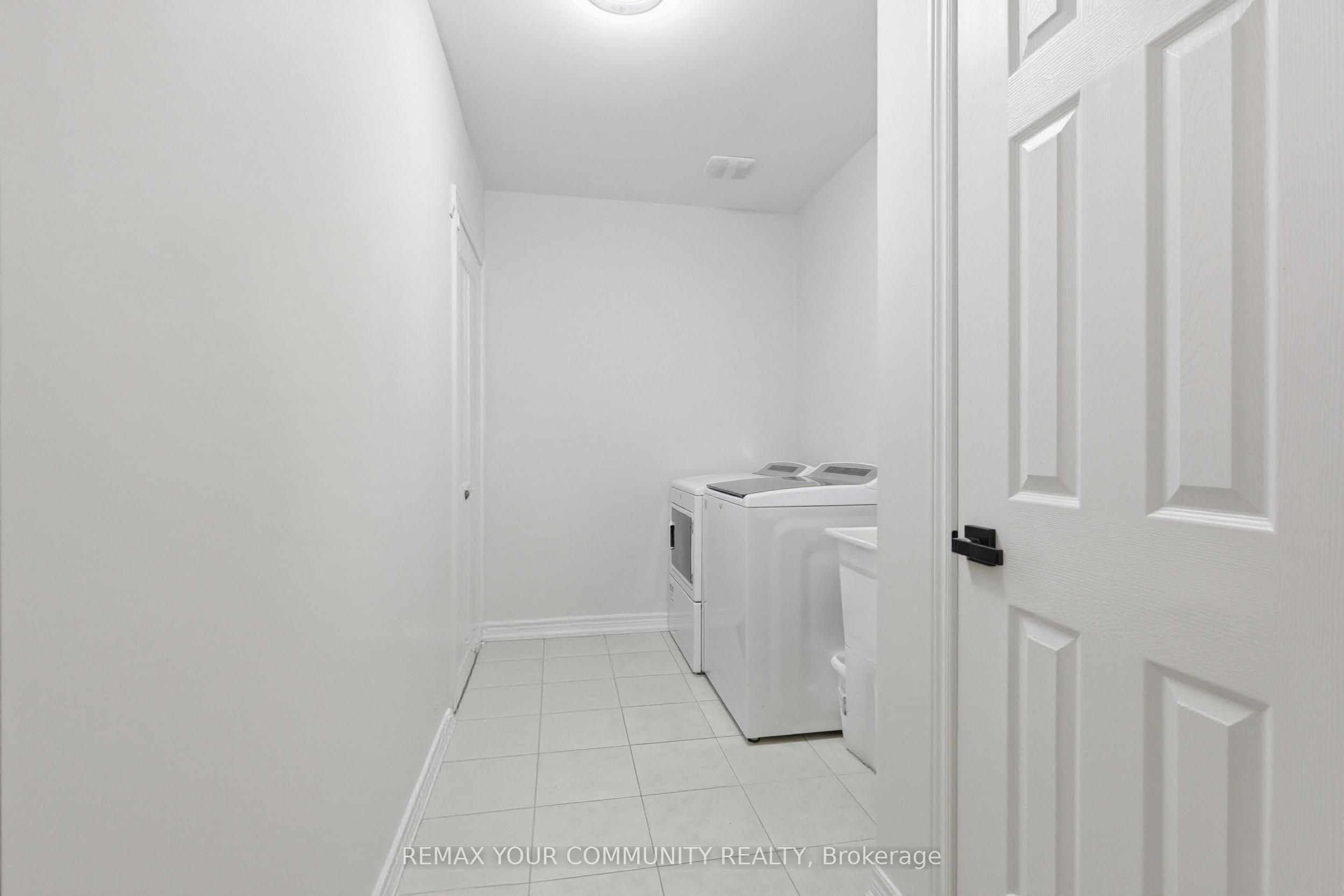 248 Greenwood Road Property Photo 39