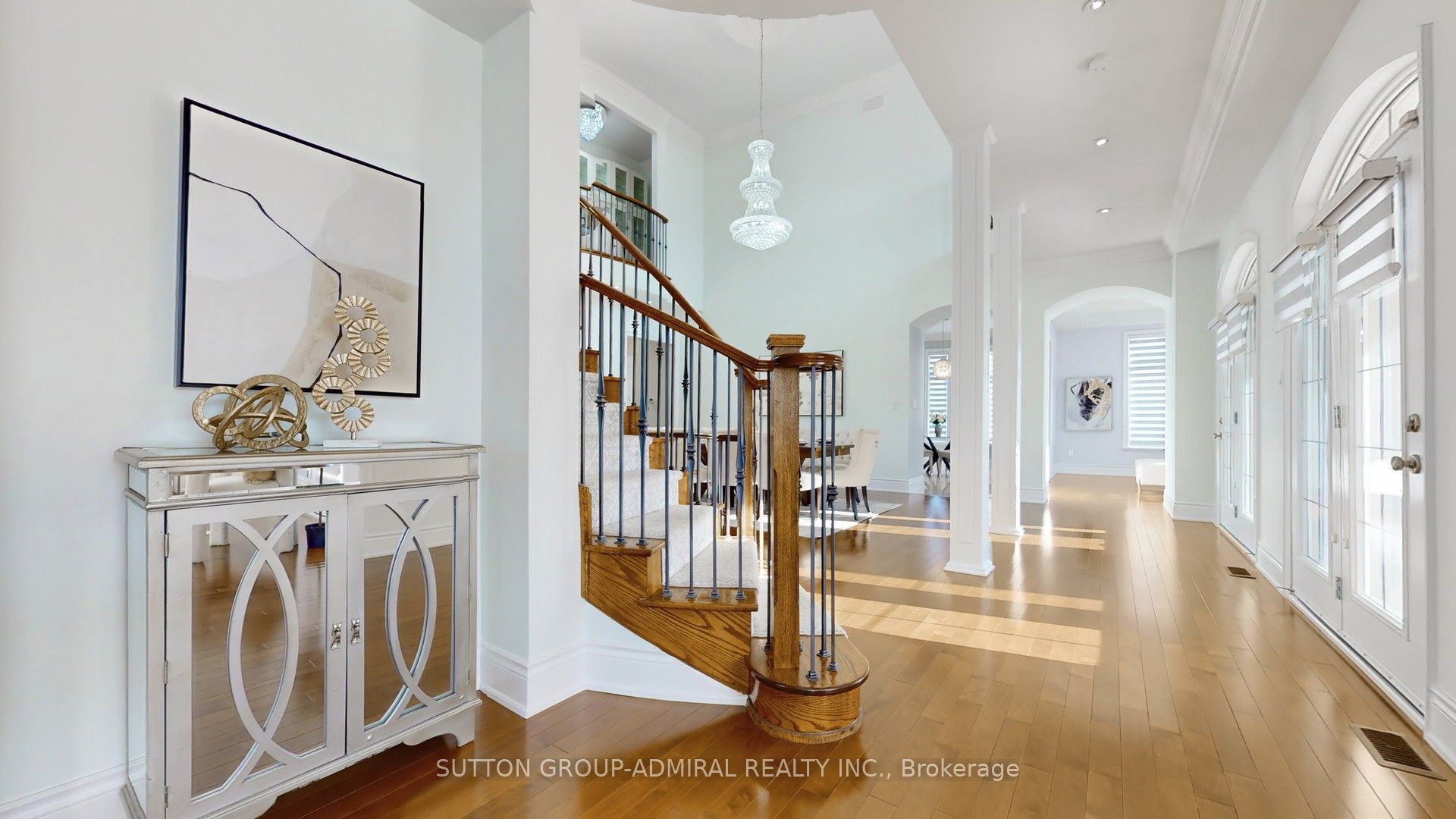 100 Virtue Crescent Property Photo 5