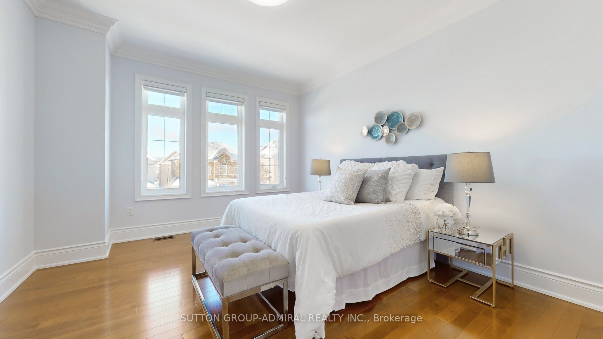 100 Virtue Crescent Property Photo 32