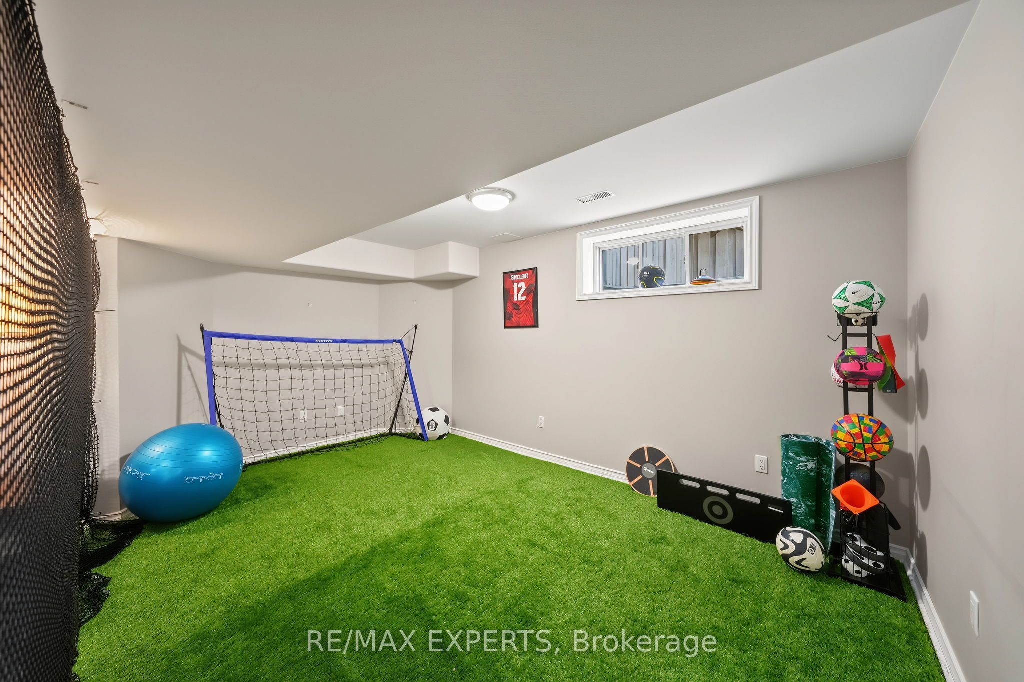 18 Arnold Crescent Property Photo 29