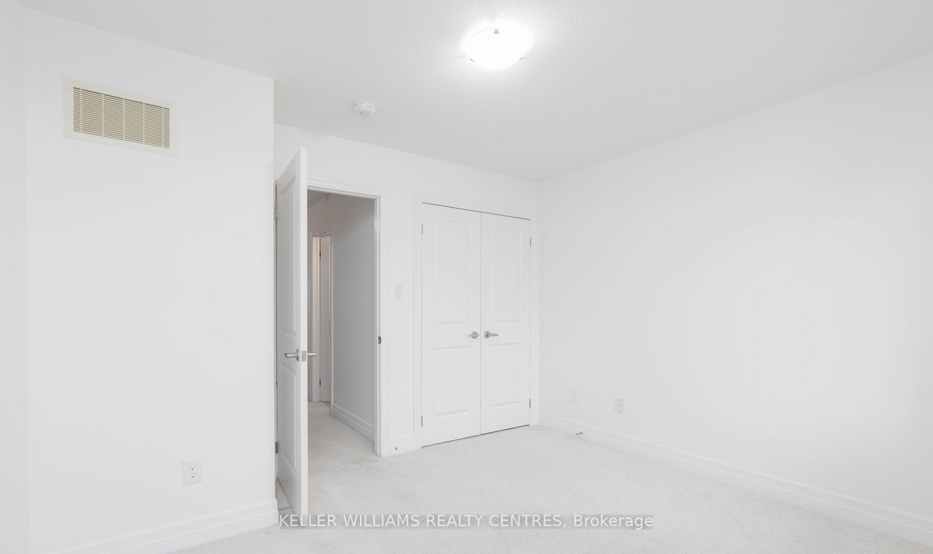 18 Hutton Crescent Property Photo 21