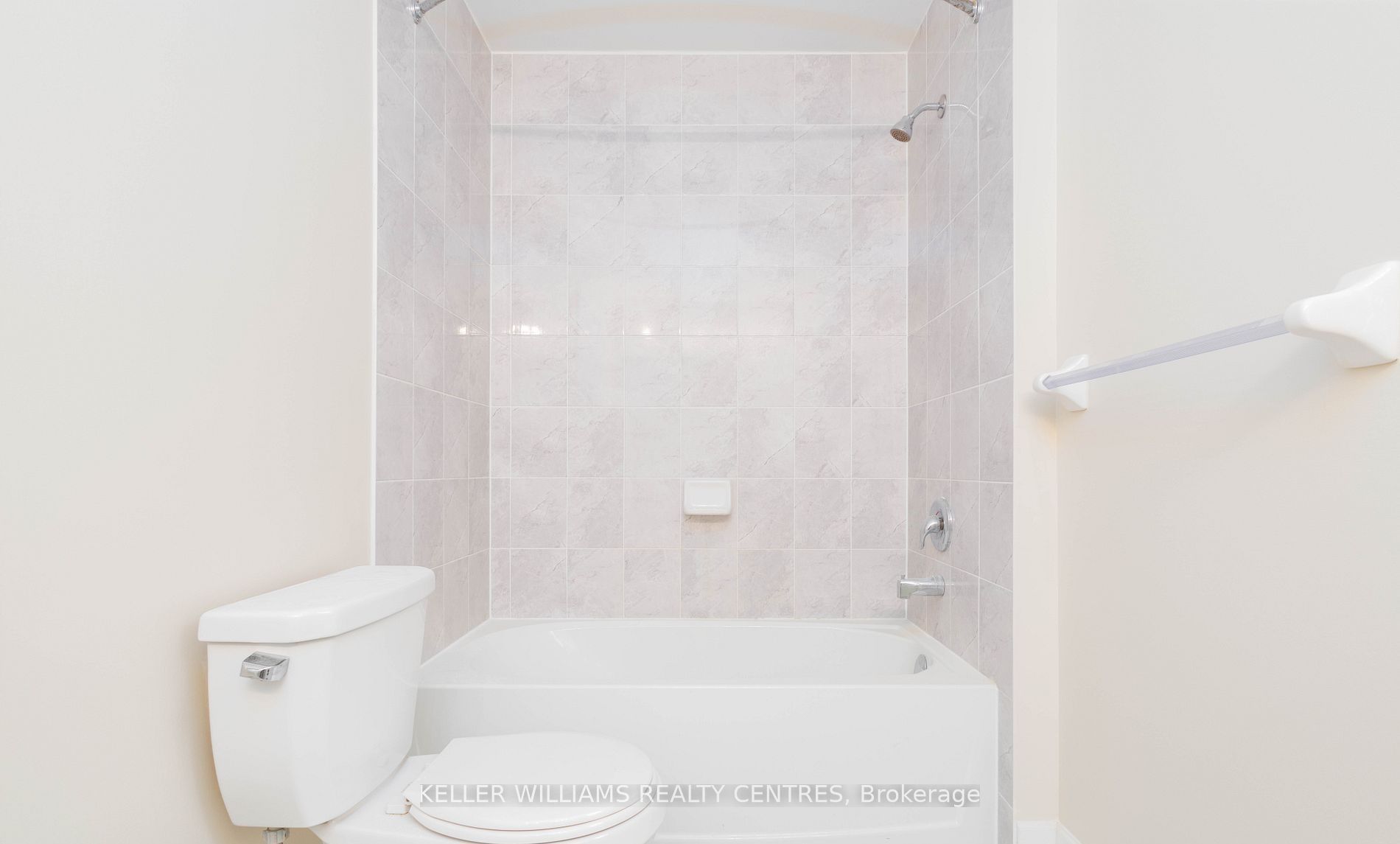18 Hutton Crescent Property Photo 29