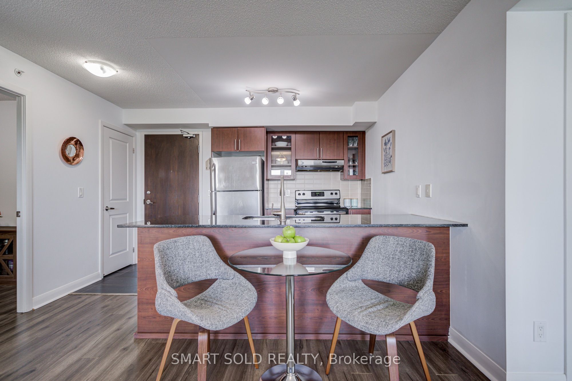 75 Norman Bethune Avenue 309 Property Photo 12