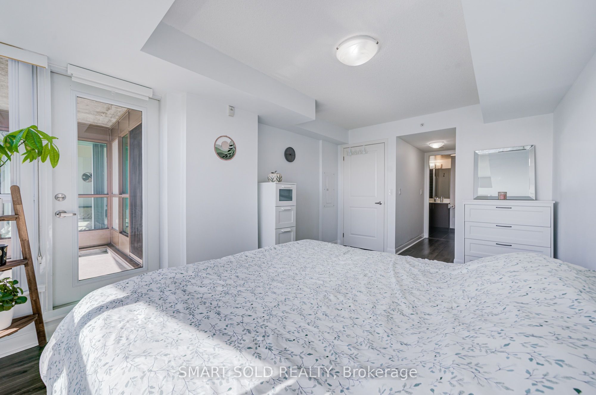 75 Norman Bethune Avenue 309 Property Photo 22