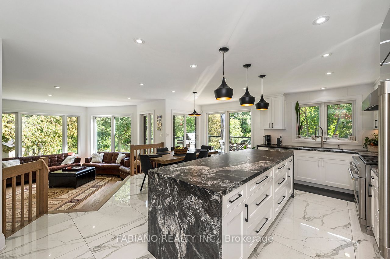 4767 14th Line Property Photo 13
