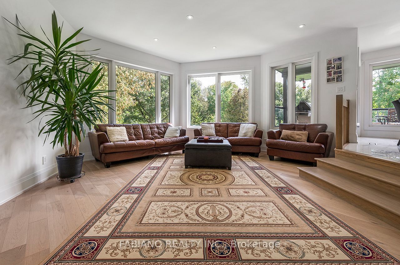 4767 14th Line Property Photo 16