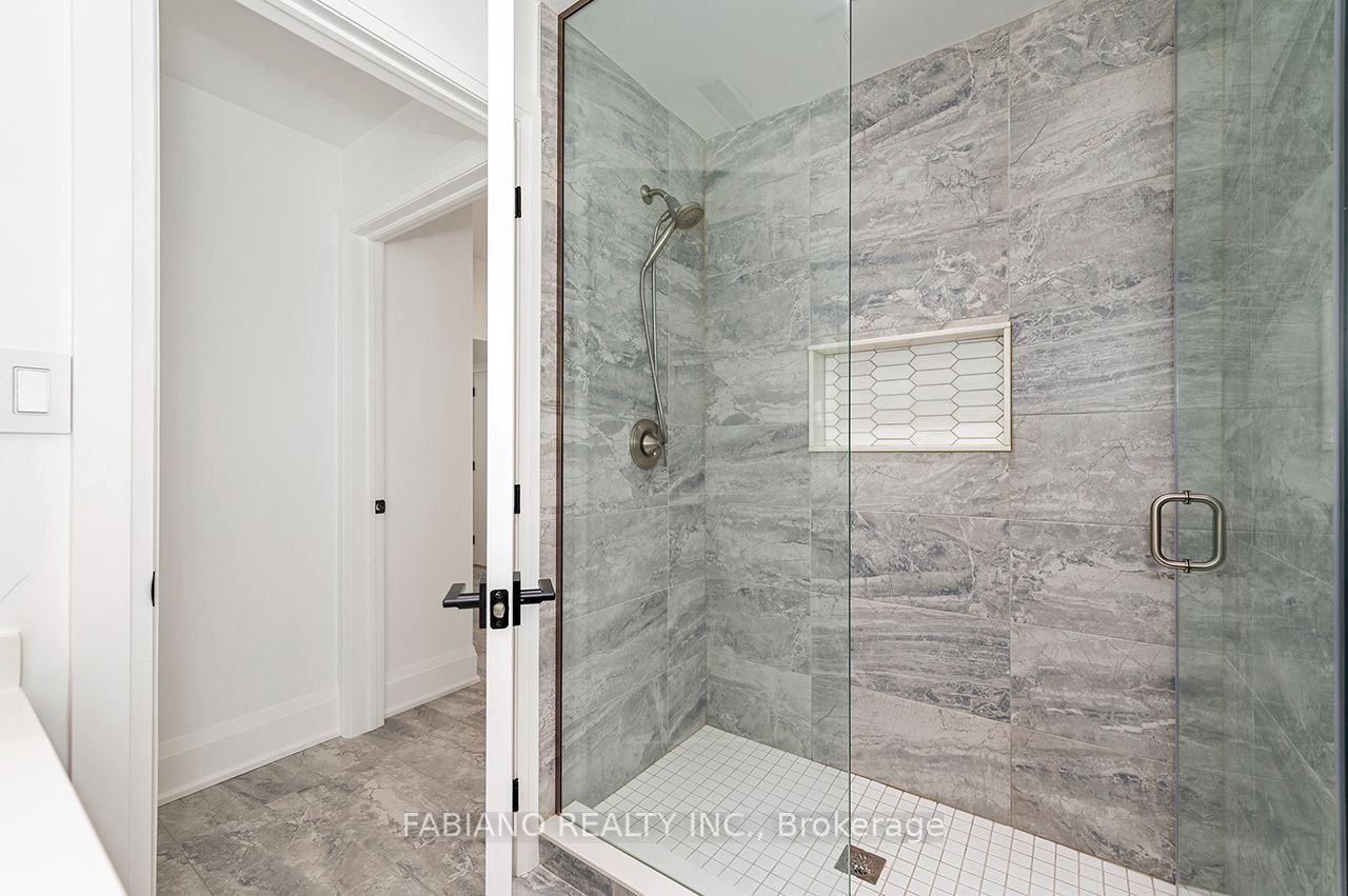 4767 14th Line Property Photo 36