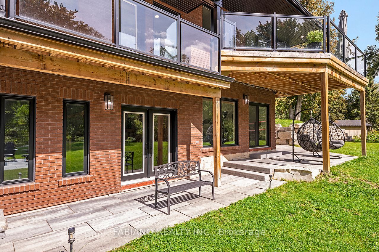 4767 14th Line Property Photo 40