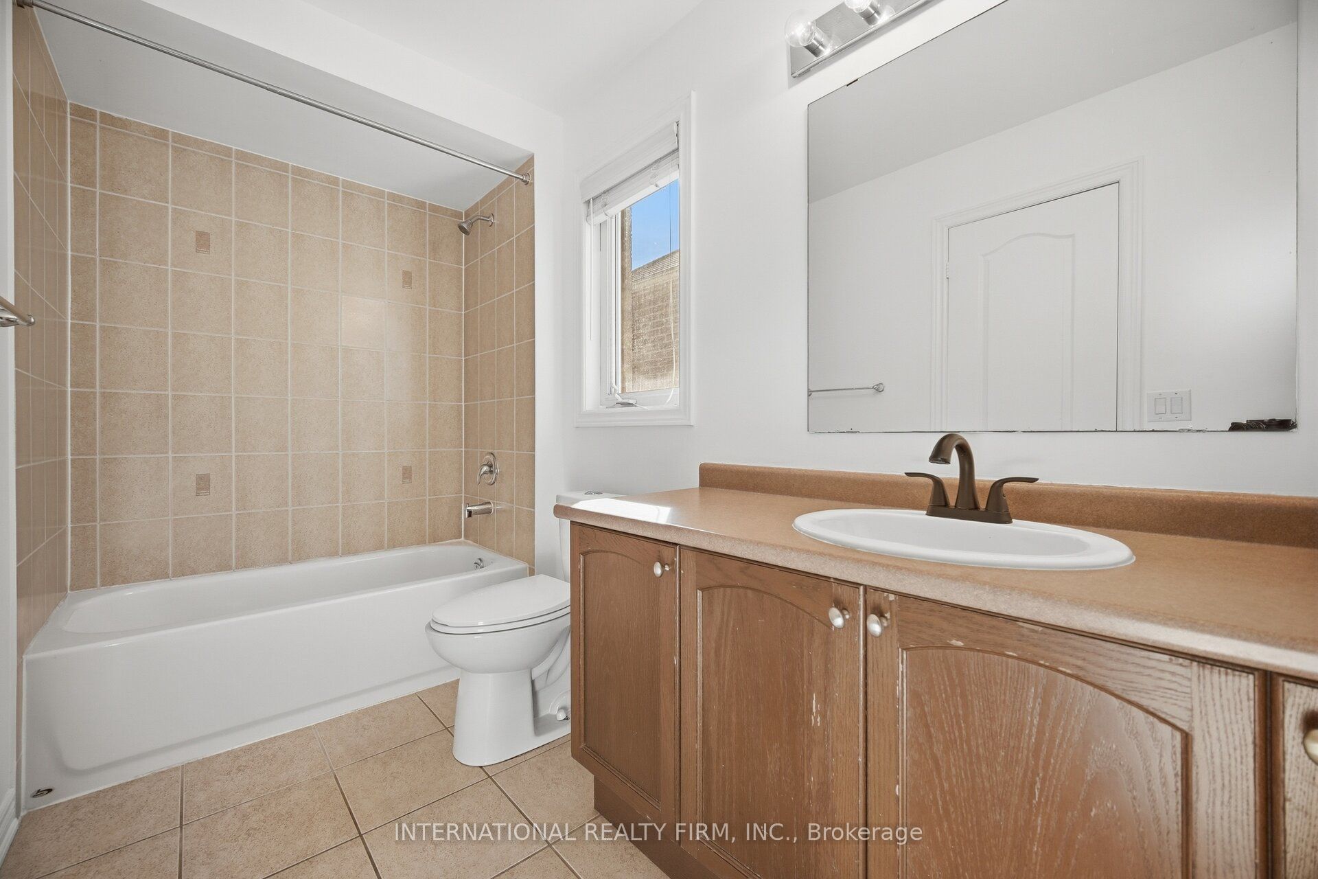 11 Lady Gwillim Avenue Property Photo 30
