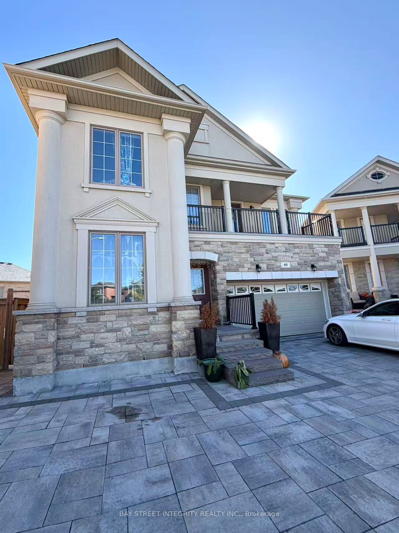 60 Caria Court Main Property Photo 1