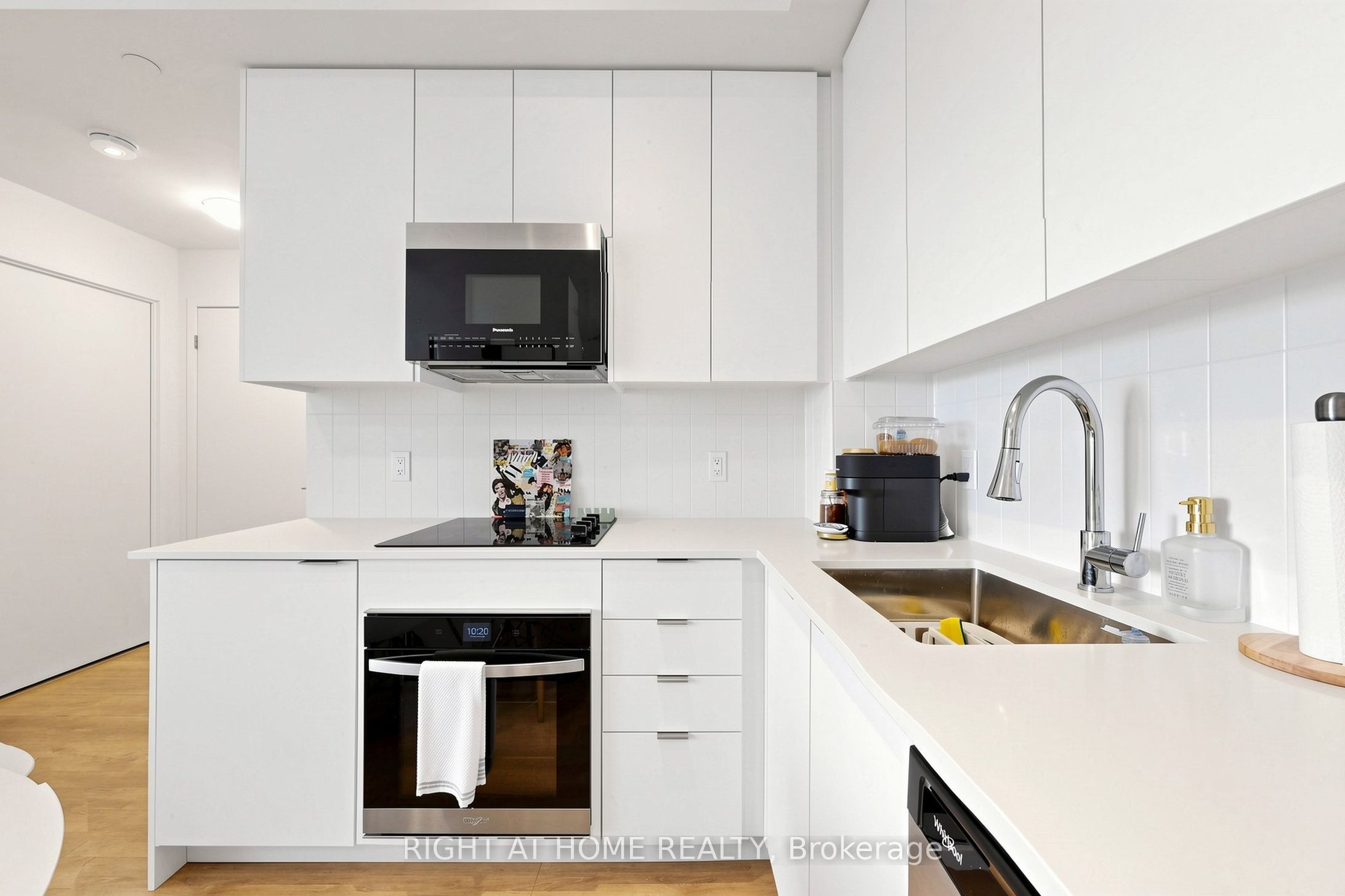 474 Caldari Road 909 Property Photo 13