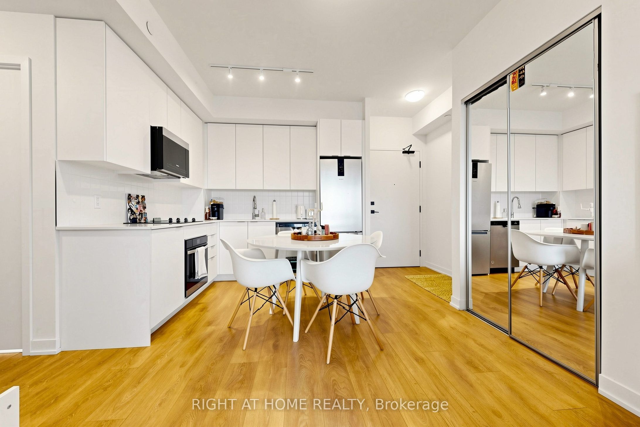 474 Caldari Road 909 Property Photo 19