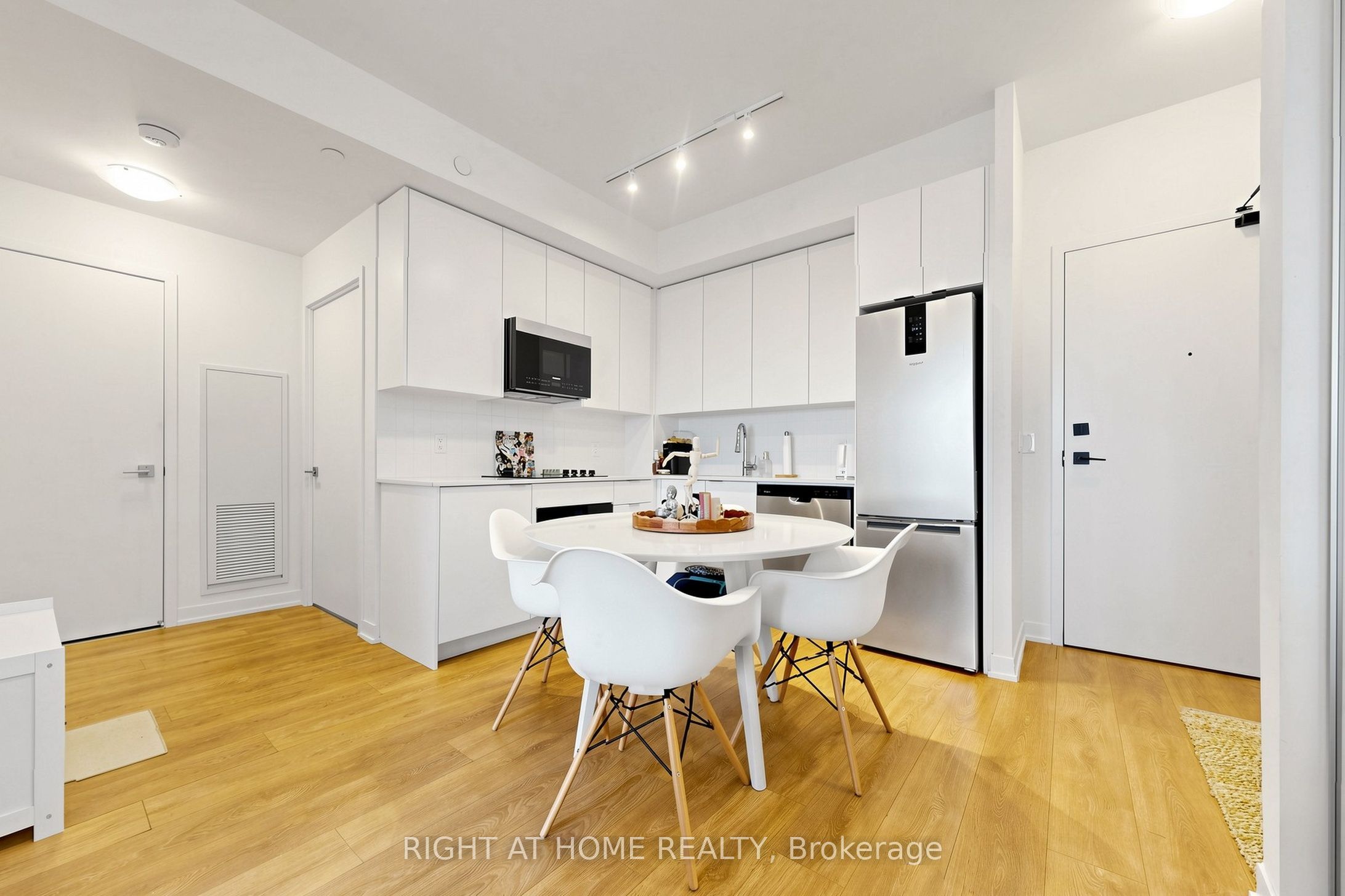 474 Caldari Road 909 Property Photo 20