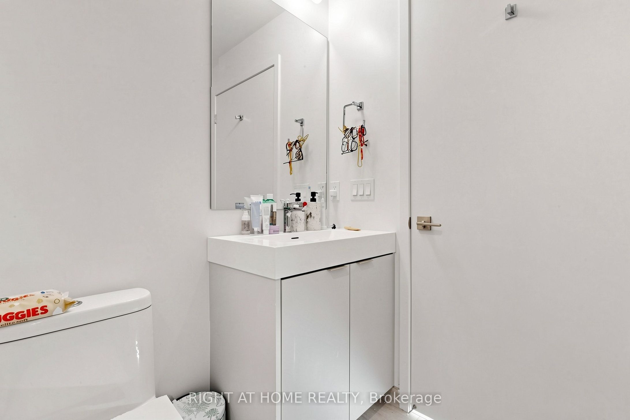 474 Caldari Road 909 Property Photo 26