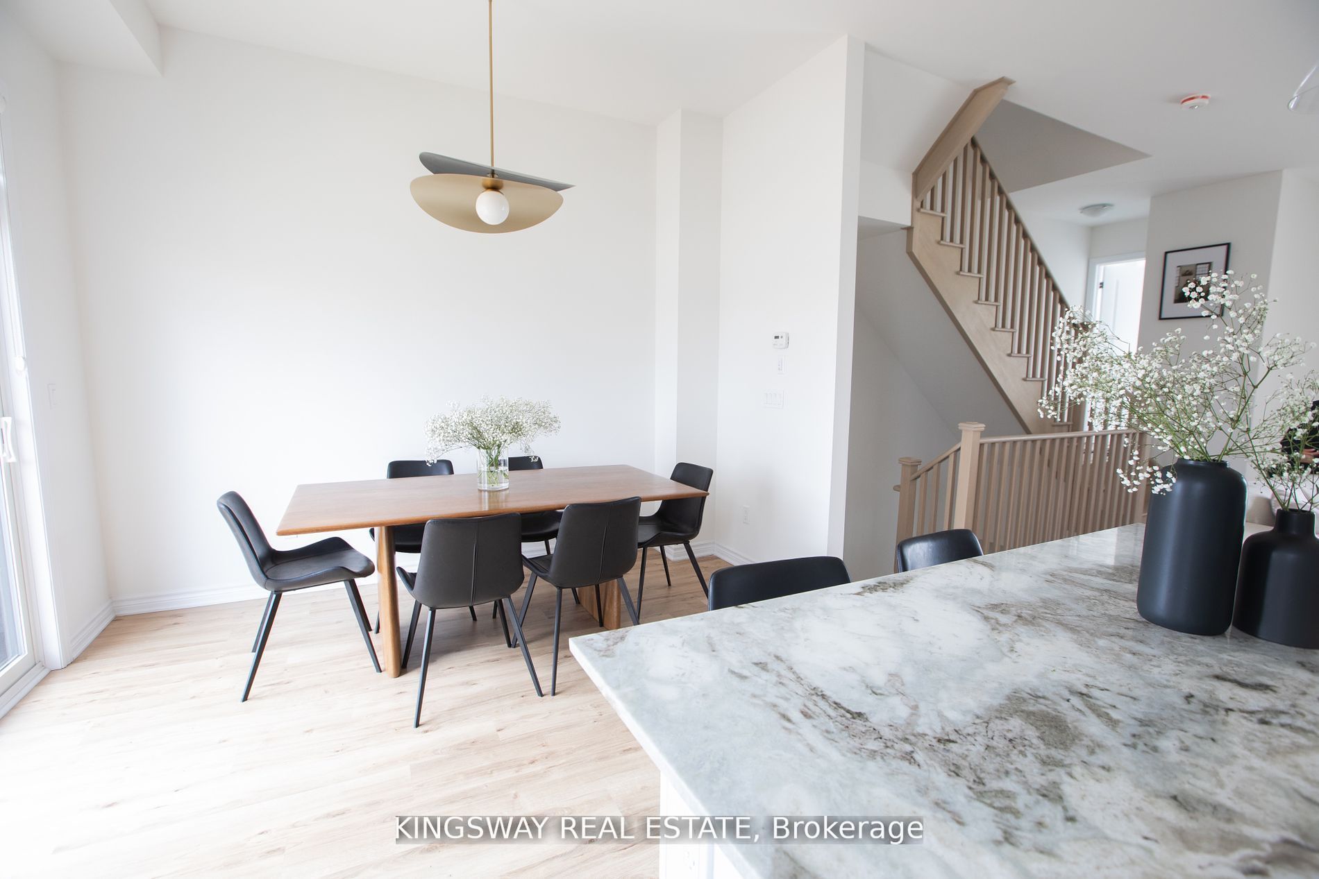 27 Paradox Street Property Photo 6
