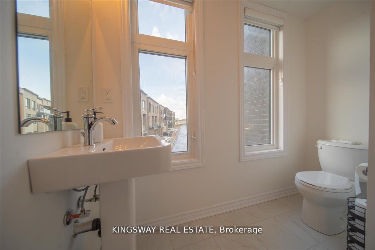 27 Paradox Street Property Photo 7