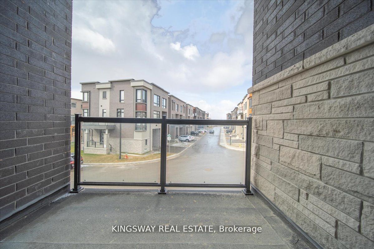 27 Paradox Street Property Photo 12