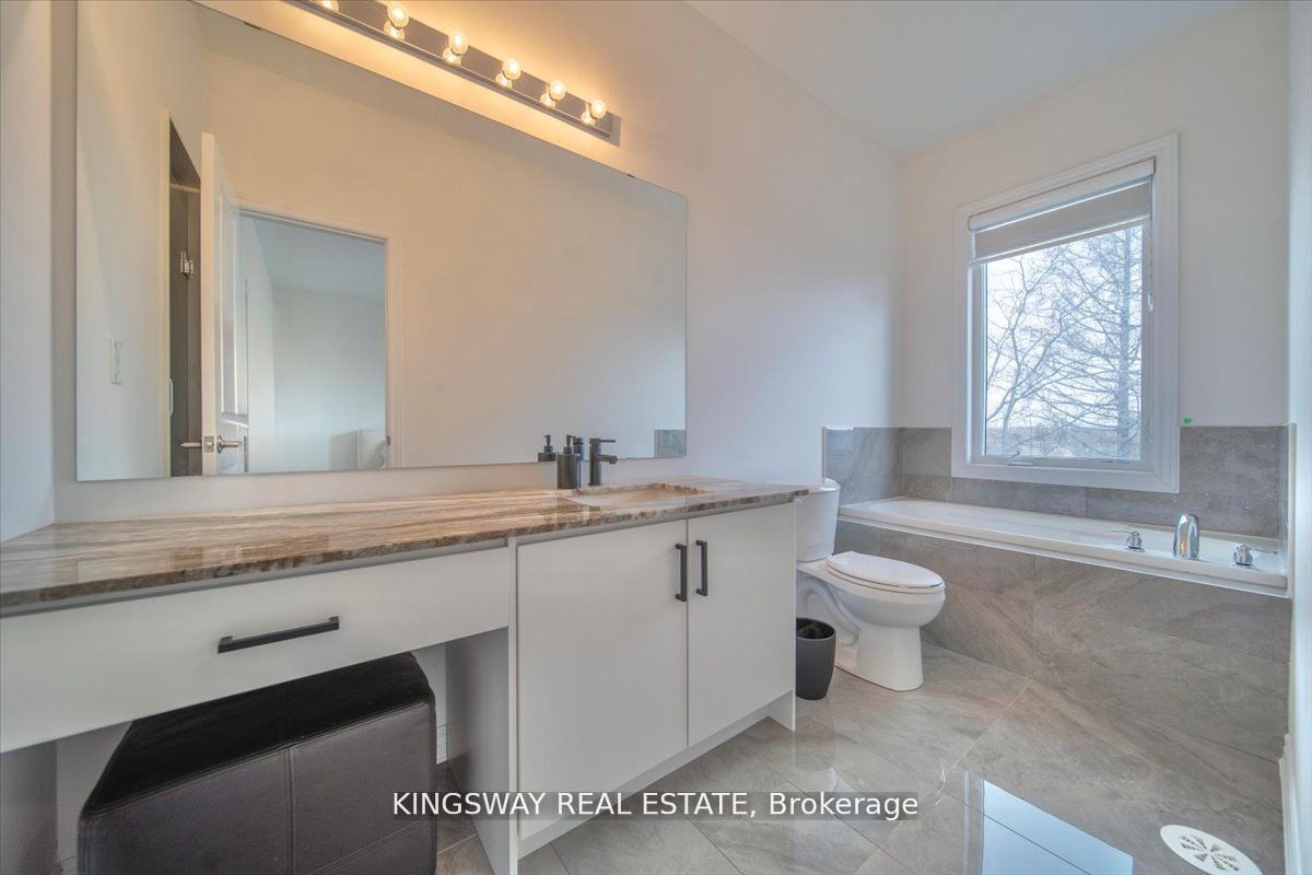 27 Paradox Street Property Photo 16