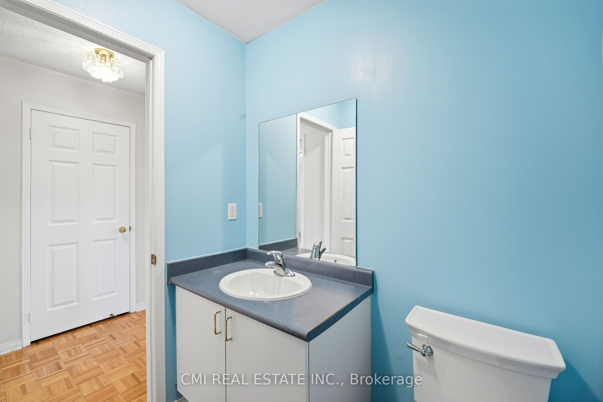 8555 Martin Grove Road Property Photo 32