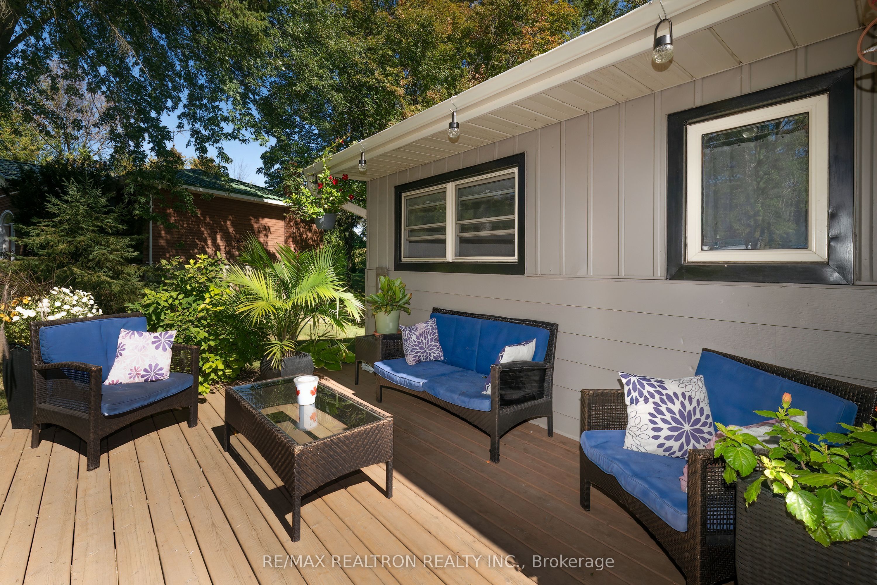 2010 Lea Road Property Photo 6