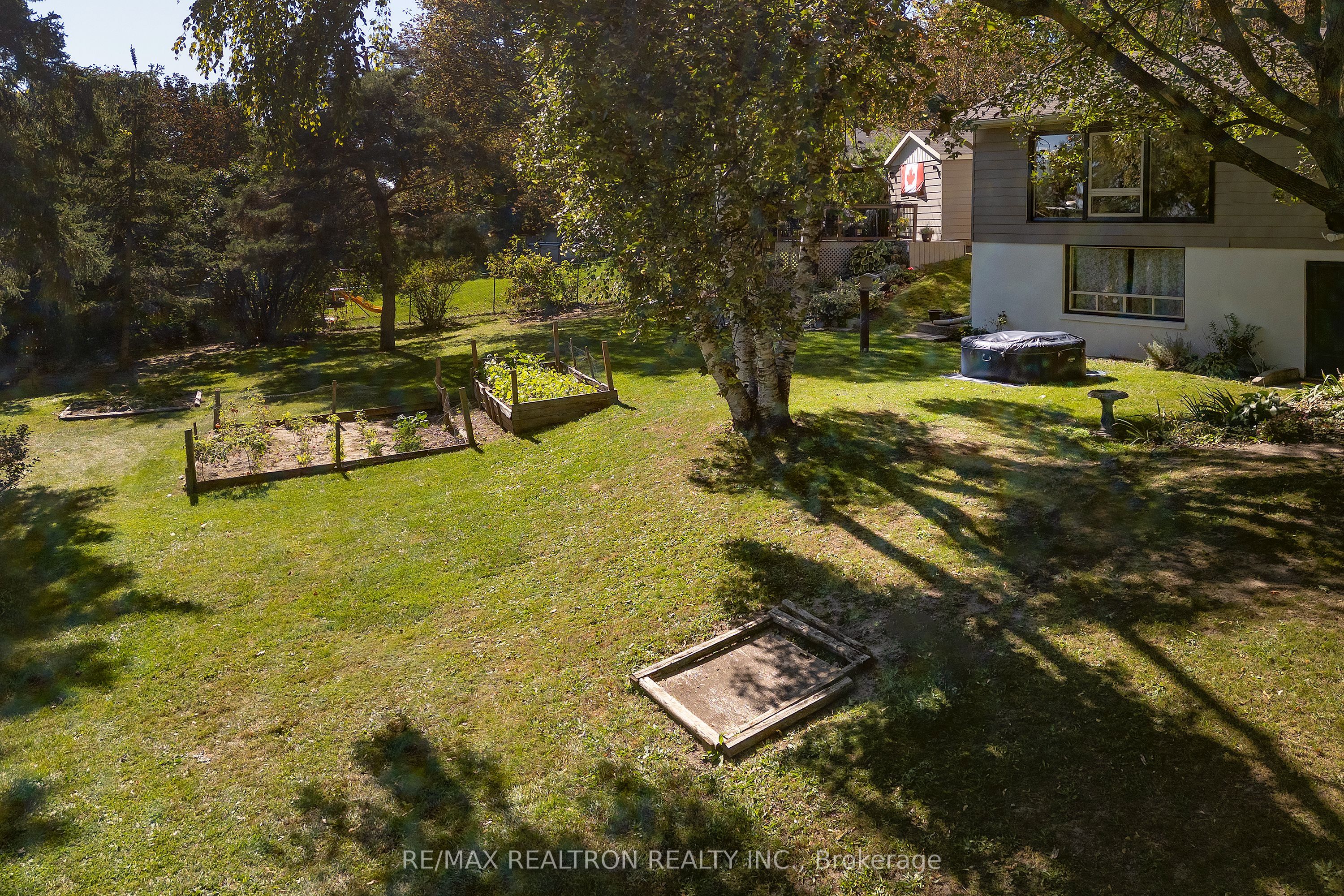 2010 Lea Road Property Photo 43