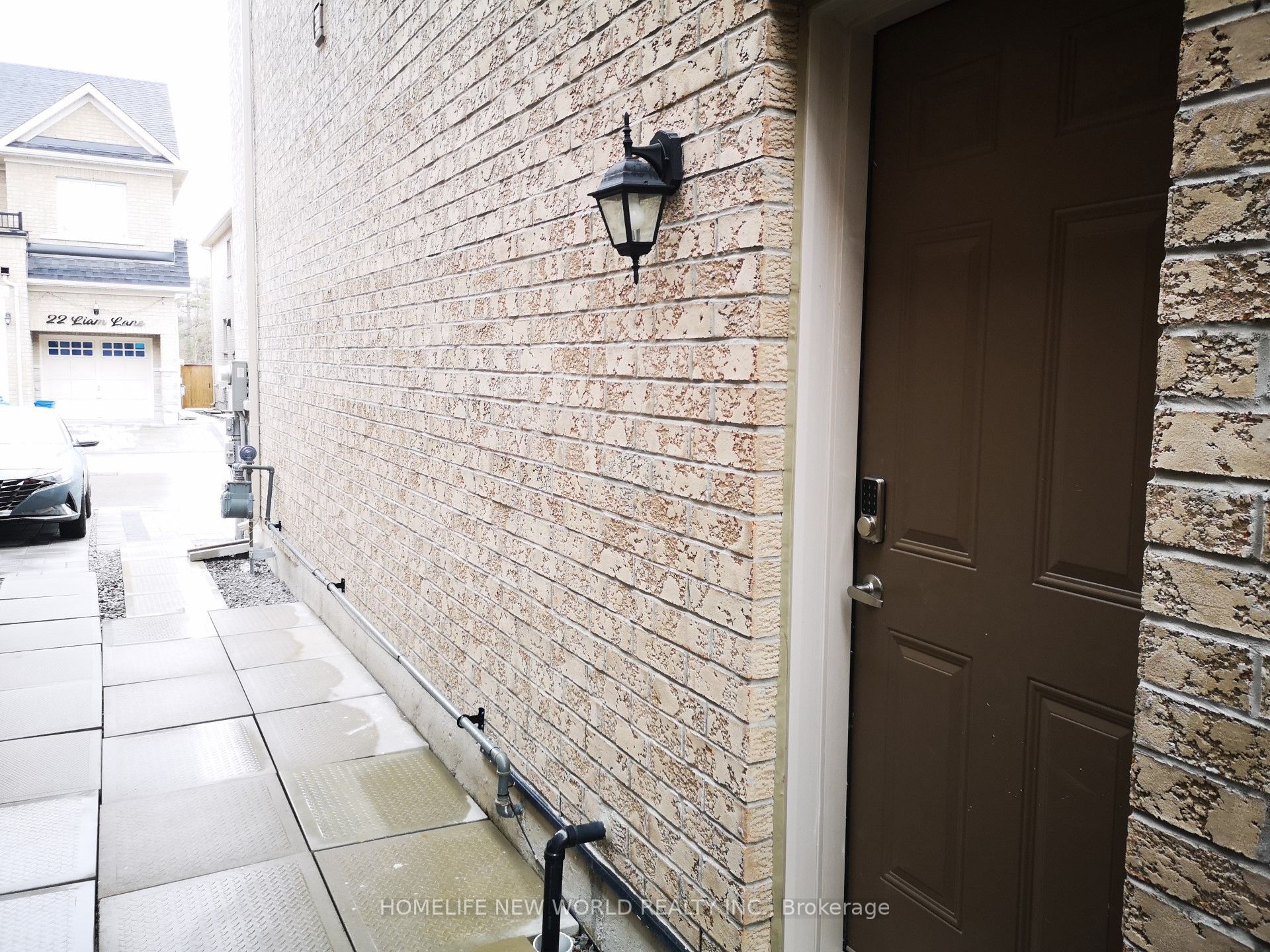 21 Liam Lane Property Photo 2