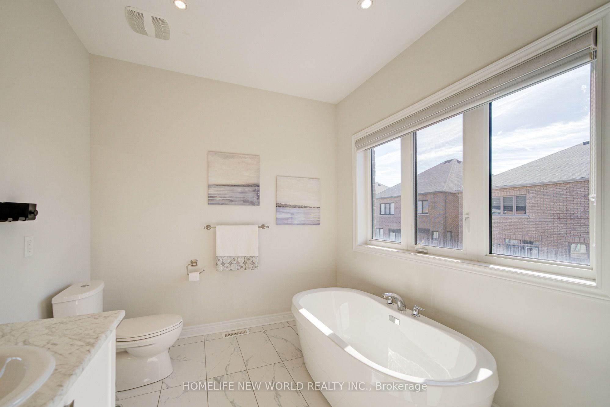 404 Baker Hill Boulevard Property Photo 23