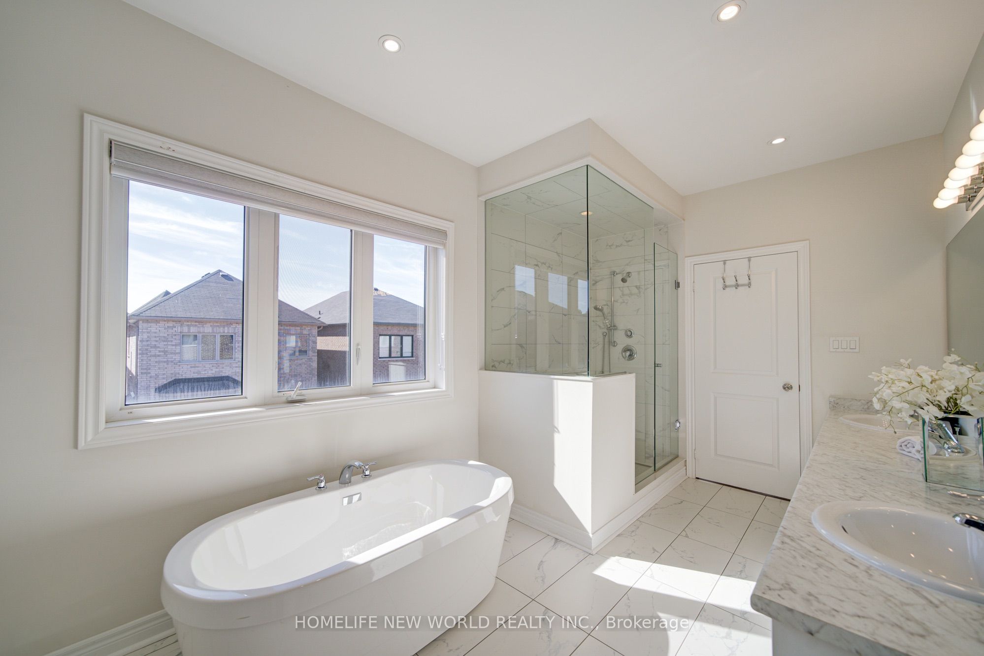 404 Baker Hill Boulevard Property Photo 24