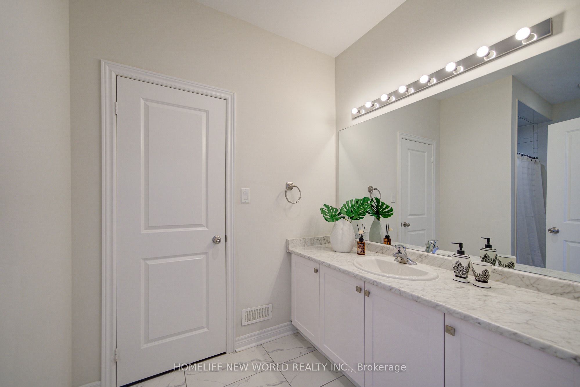 404 Baker Hill Boulevard Property Photo 27