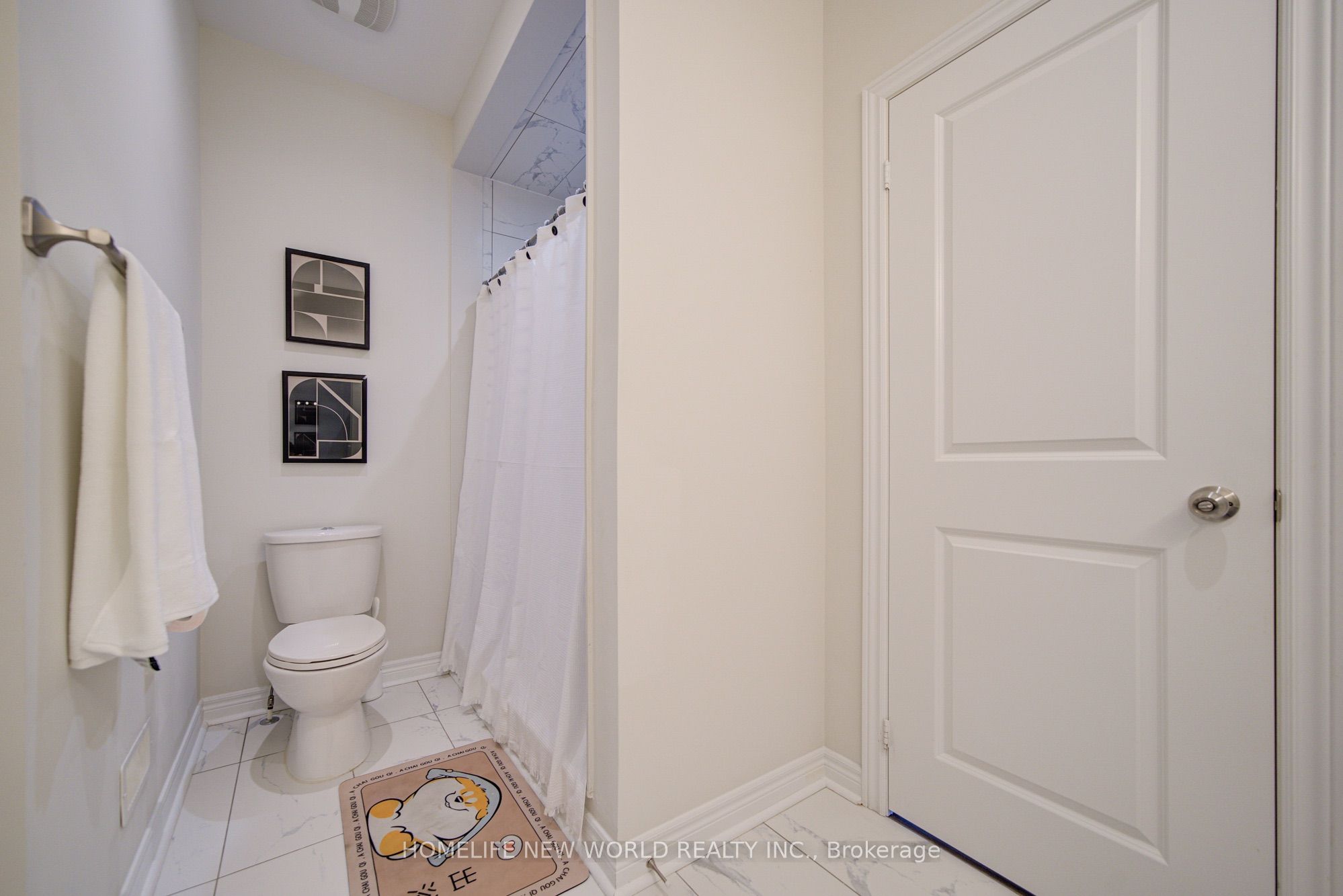 404 Baker Hill Boulevard Property Photo 28
