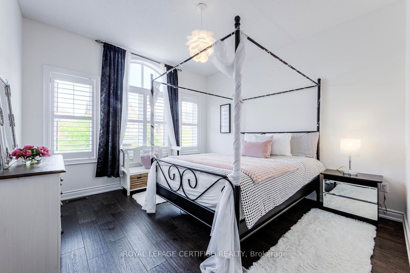 41 Danby Street Property Photo 31