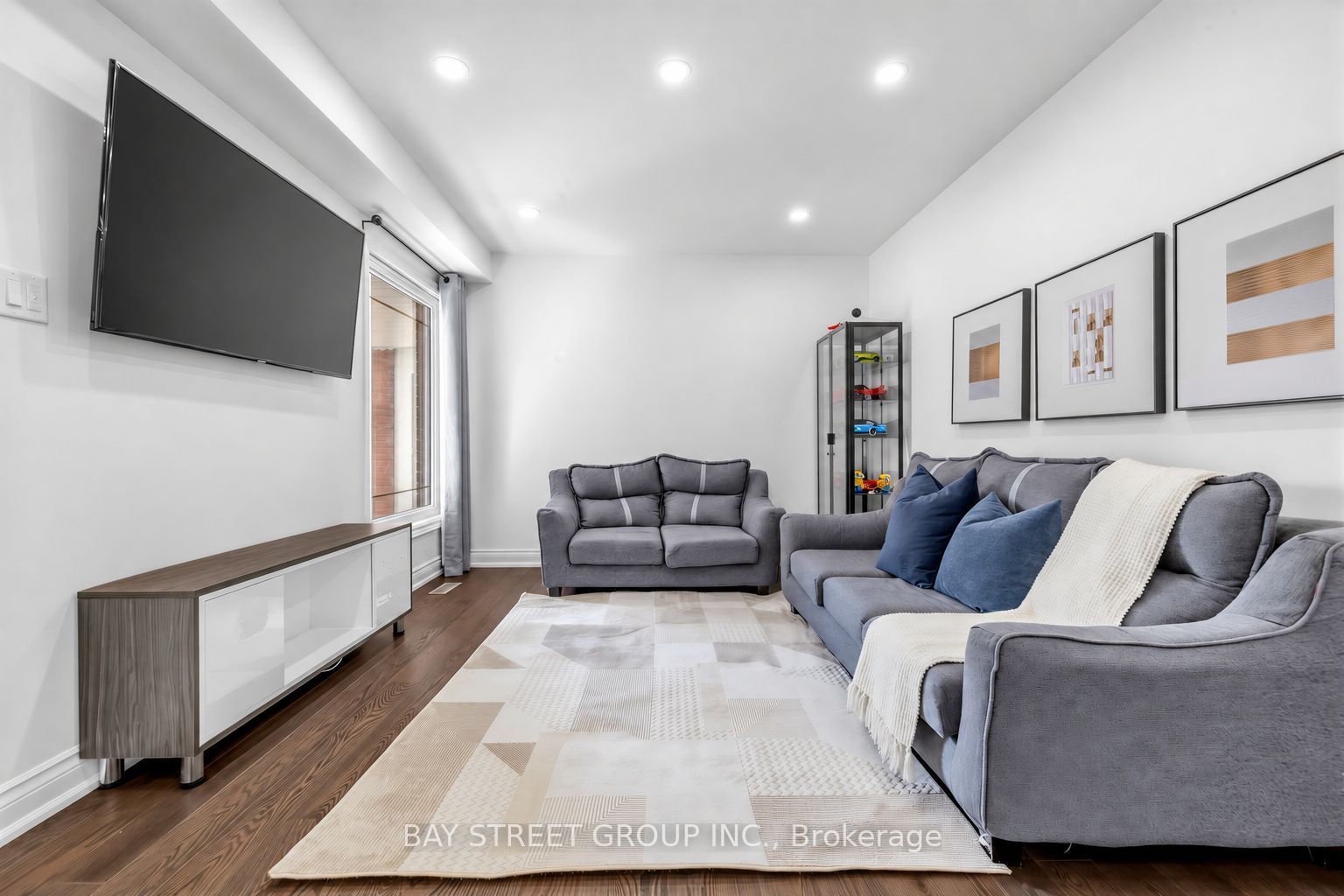 20 Harness Circle Property Photo 10