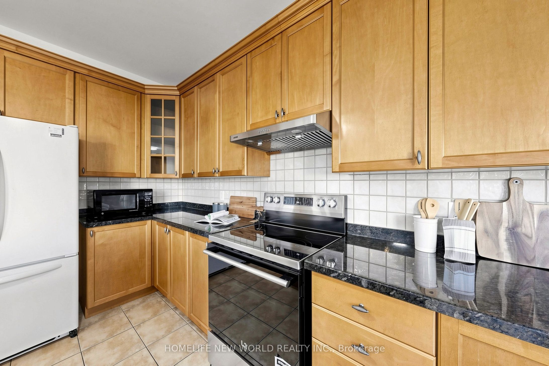 5 Rivington Avenue Property Photo 21