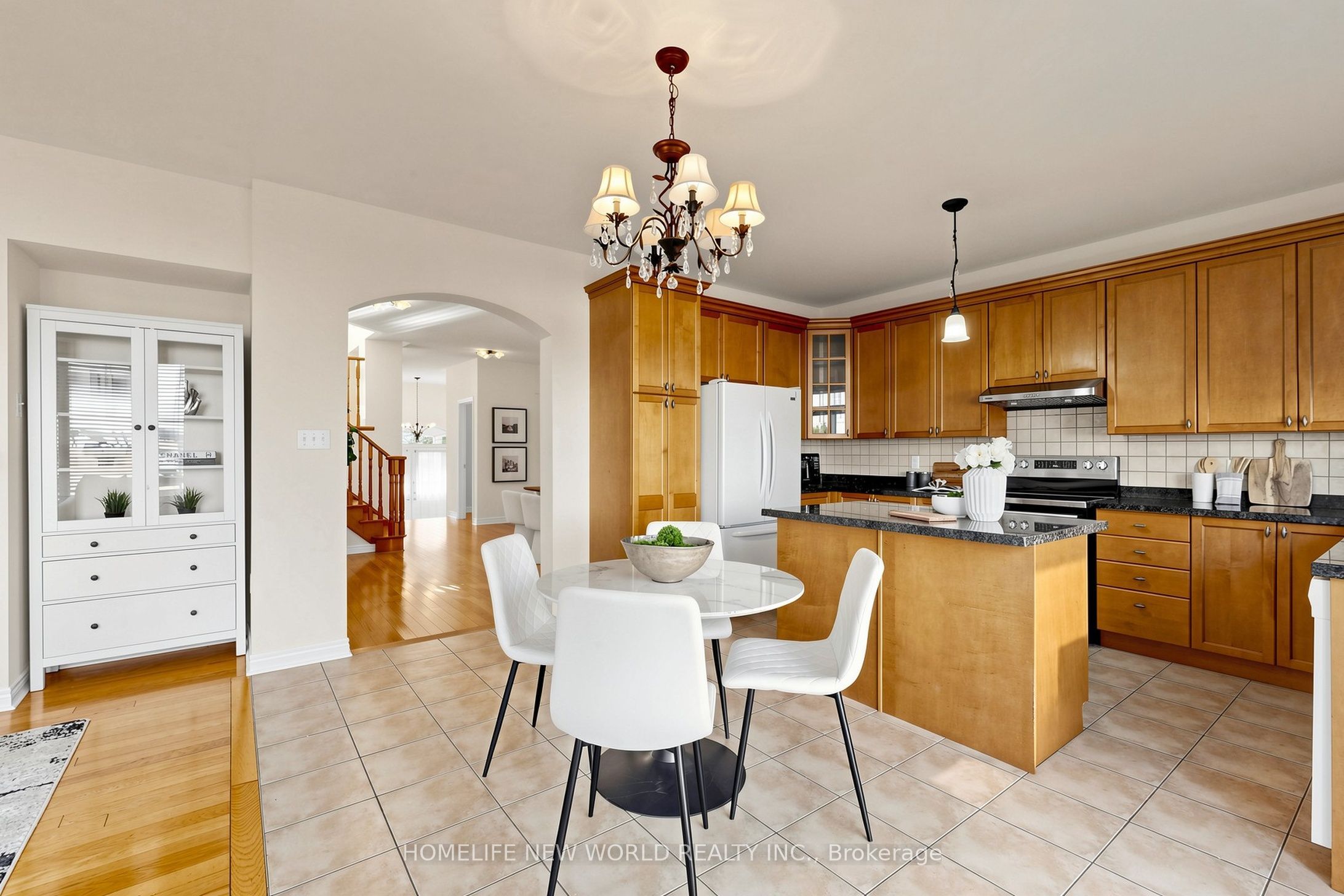 5 Rivington Avenue Property Photo 23