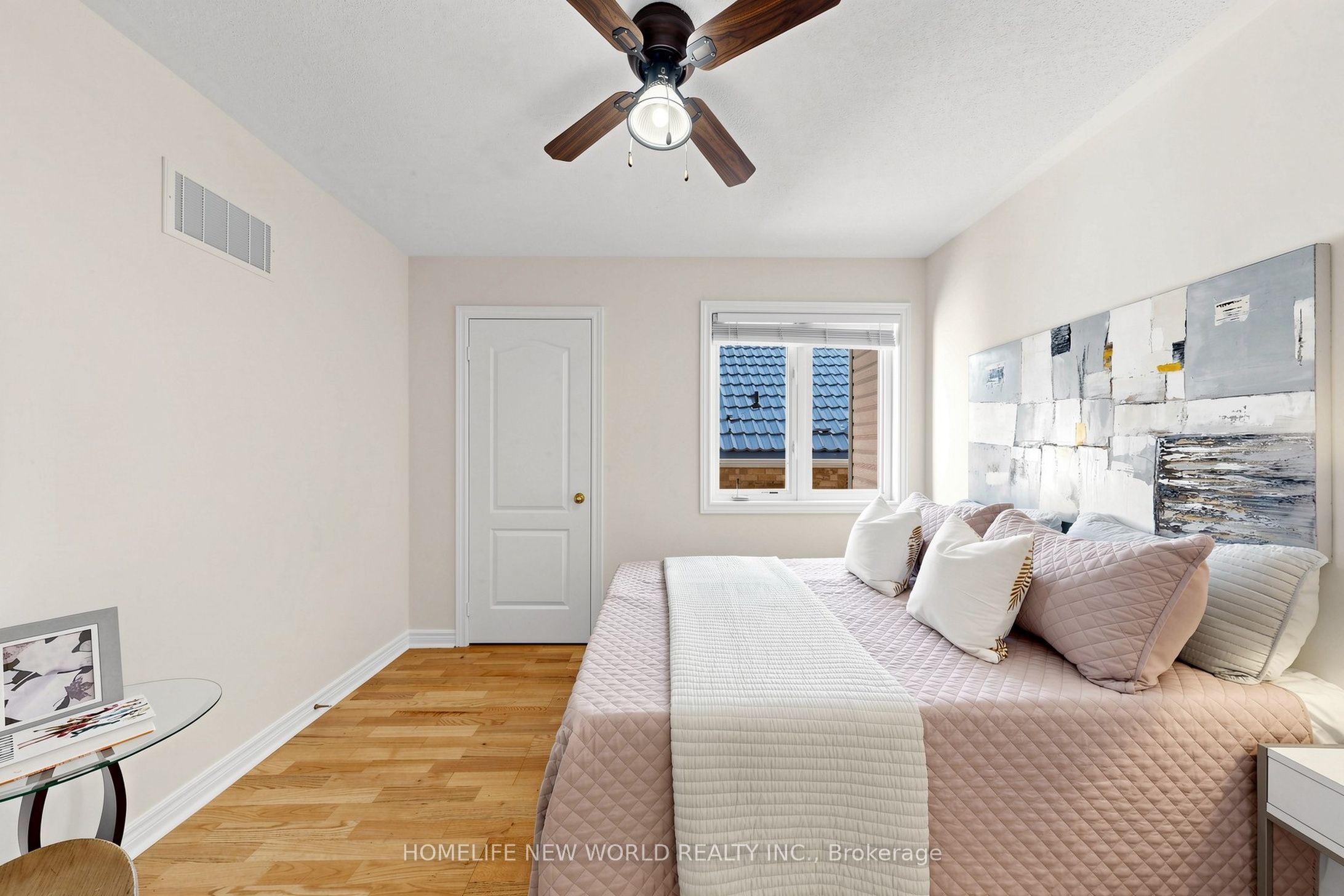 5 Rivington Avenue Property Photo 41