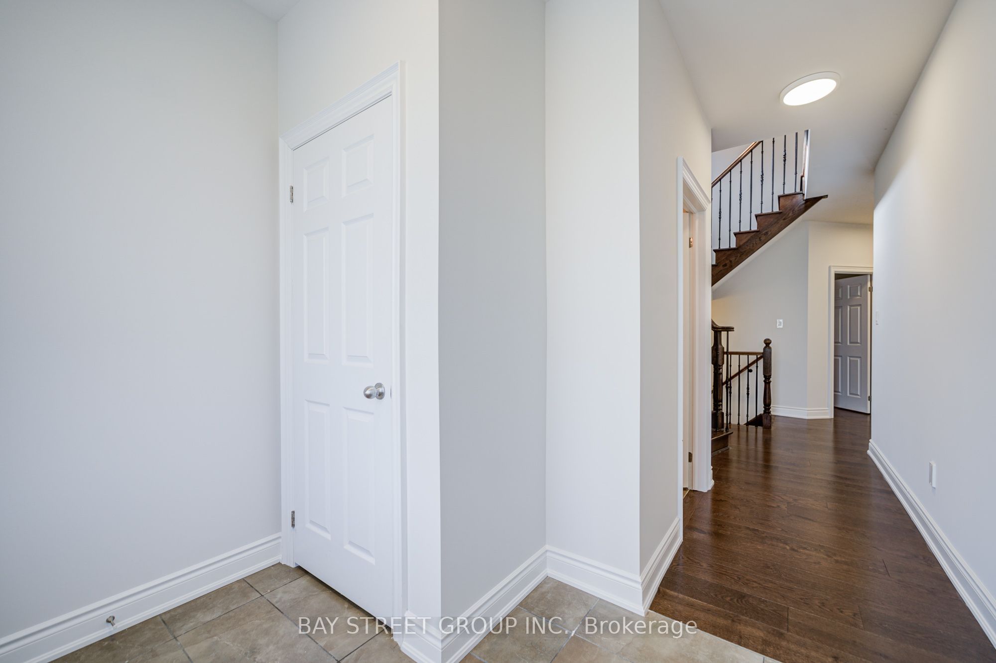 614 Baker Hill Boulevard Property Photo 2