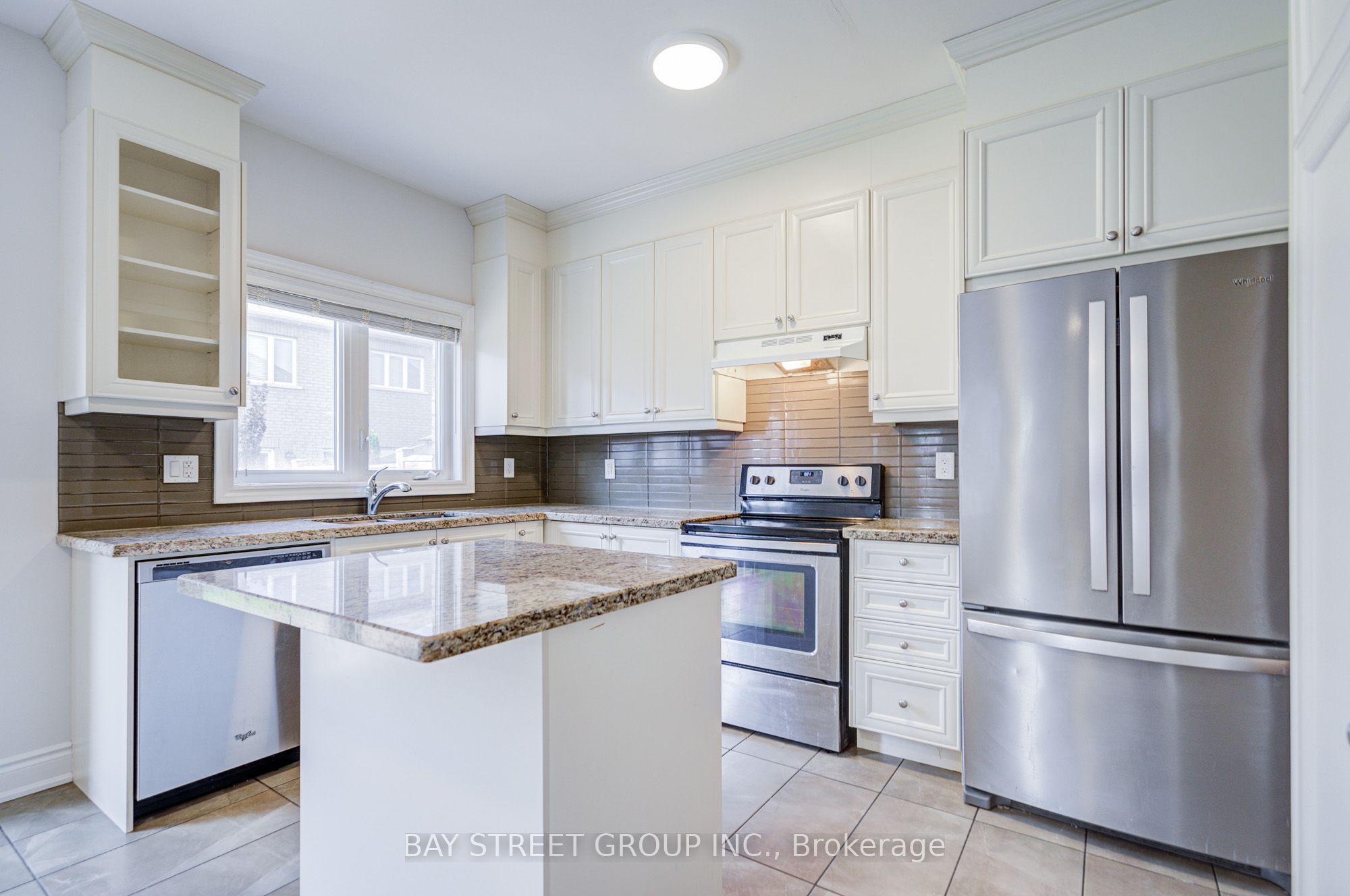 614 Baker Hill Boulevard Property Photo 20