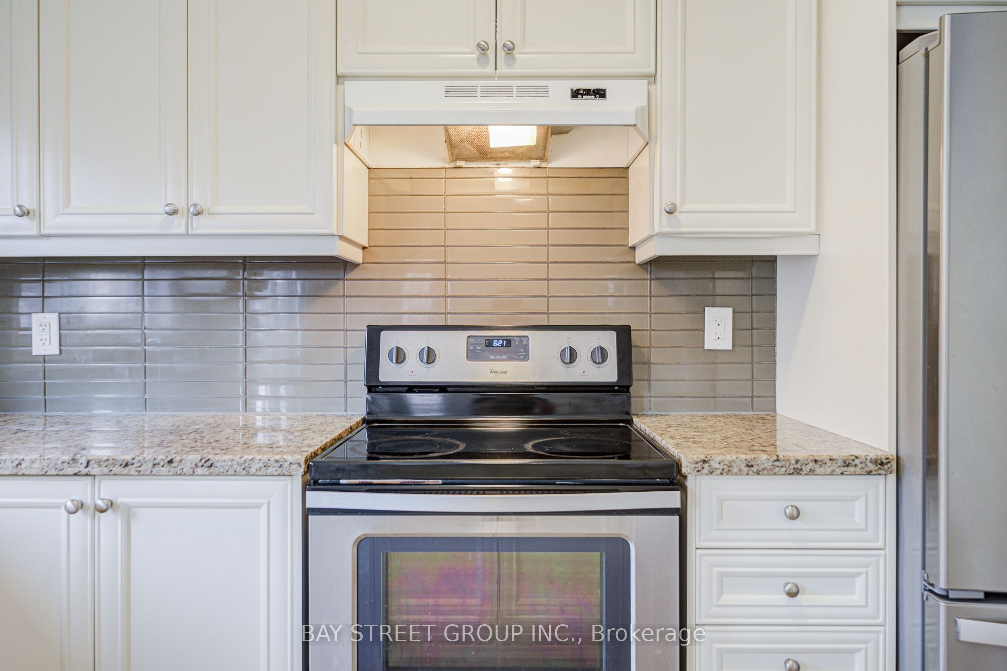 614 Baker Hill Boulevard Property Photo 22