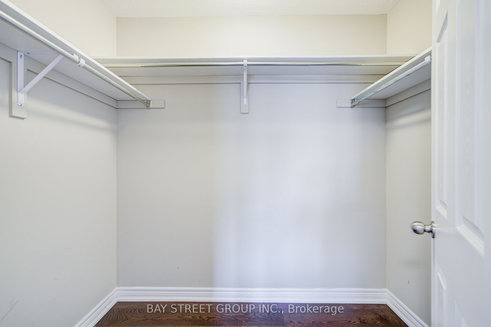 614 Baker Hill Boulevard Property Photo 31