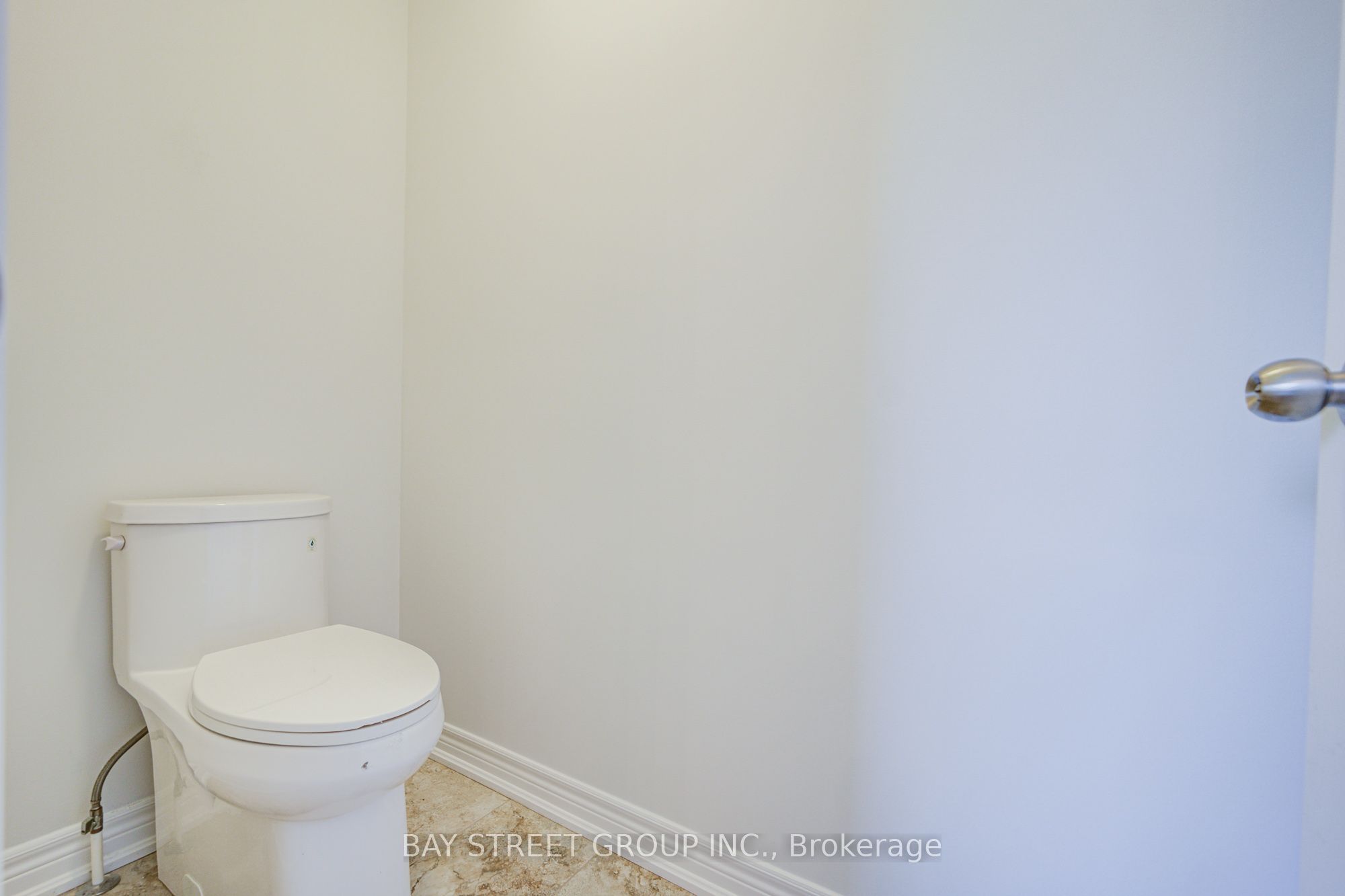 614 Baker Hill Boulevard Property Photo 33