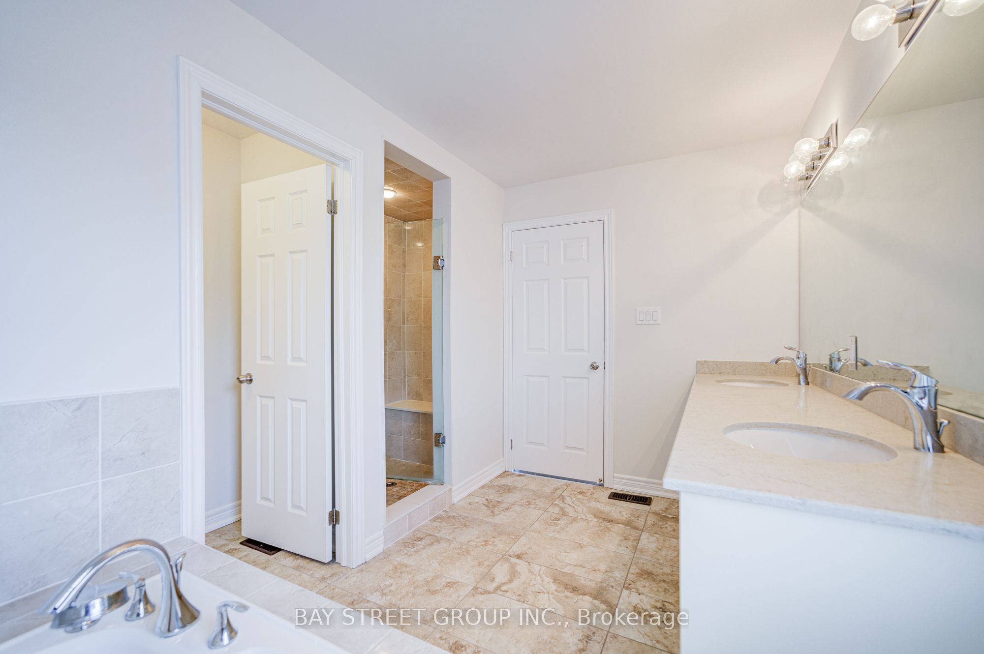 614 Baker Hill Boulevard Property Photo 34