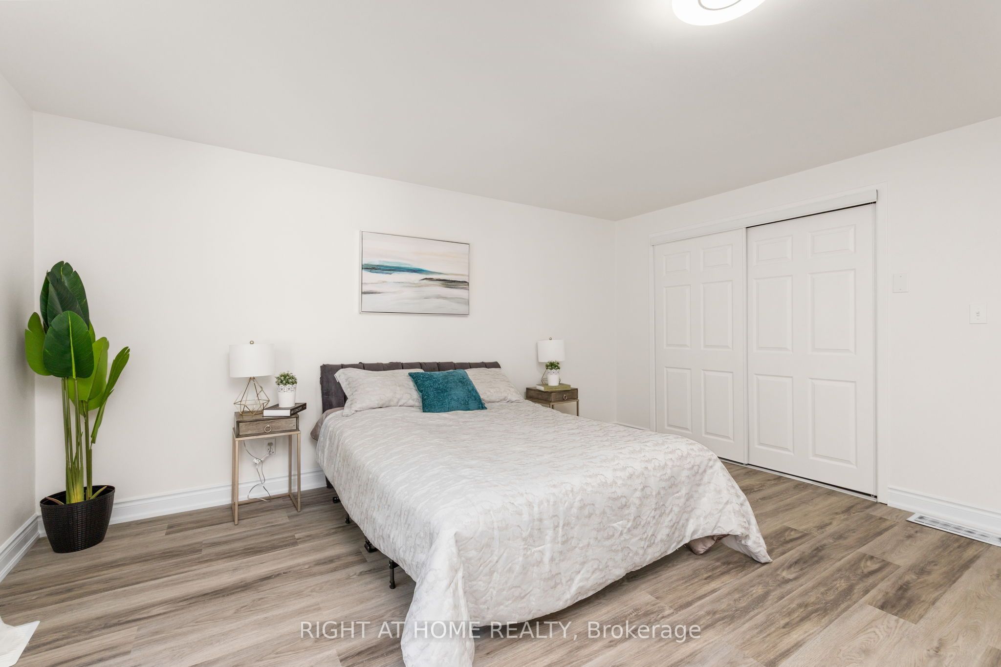 51 Lakeside Drive Property Photo 14