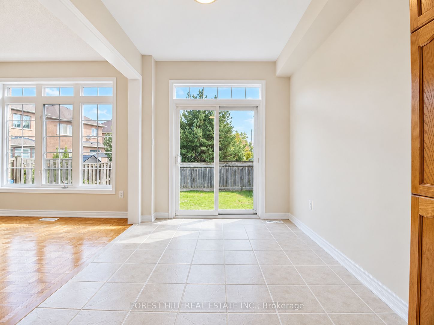 47 Loire Valley Avenue Property Photo 7