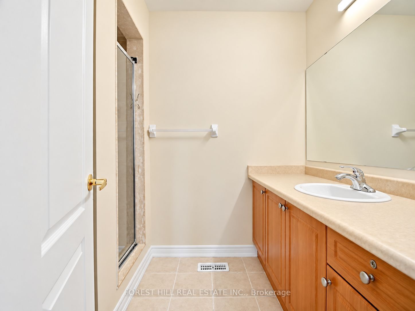 47 Loire Valley Avenue Property Photo 14