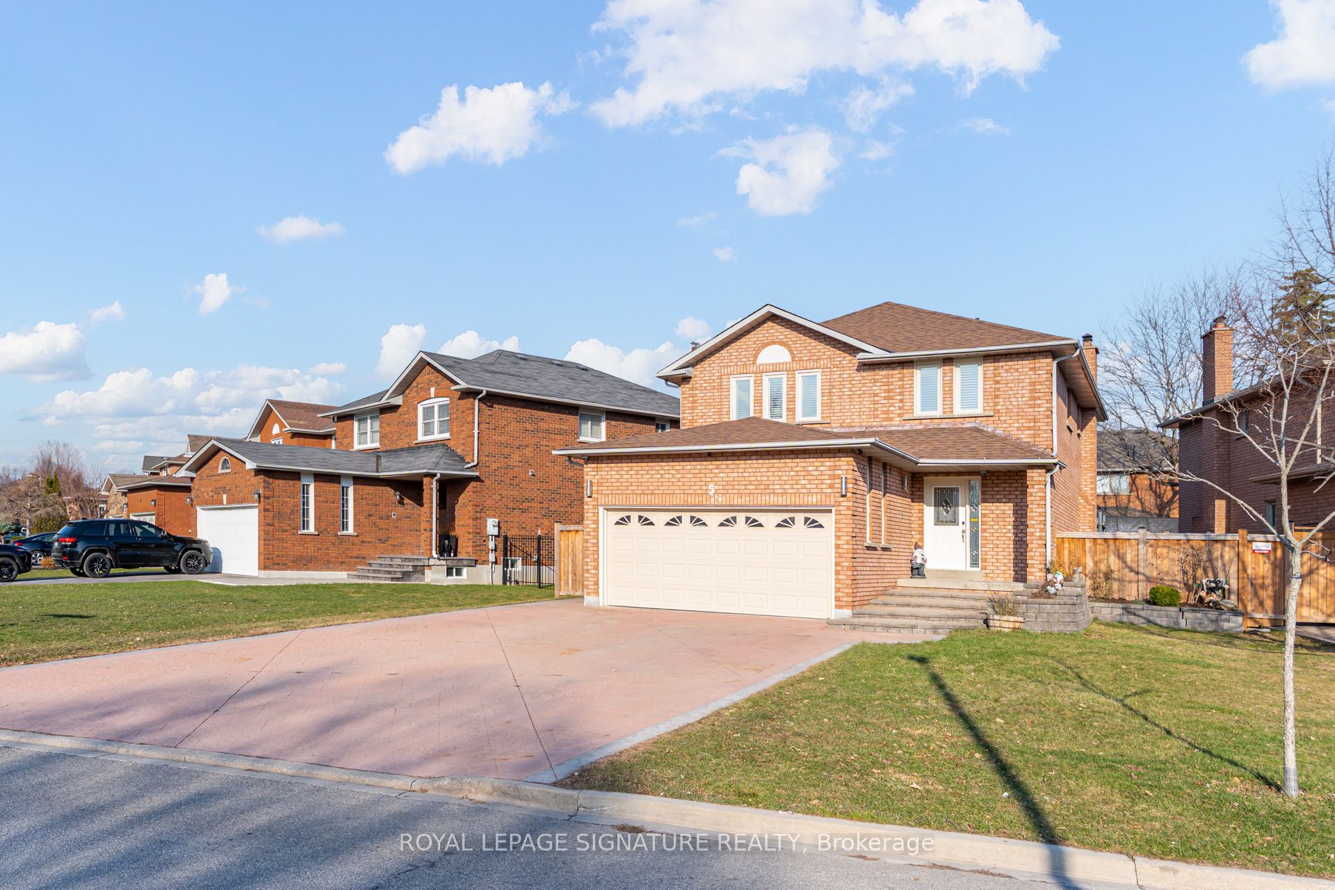 5 Longhouse Street