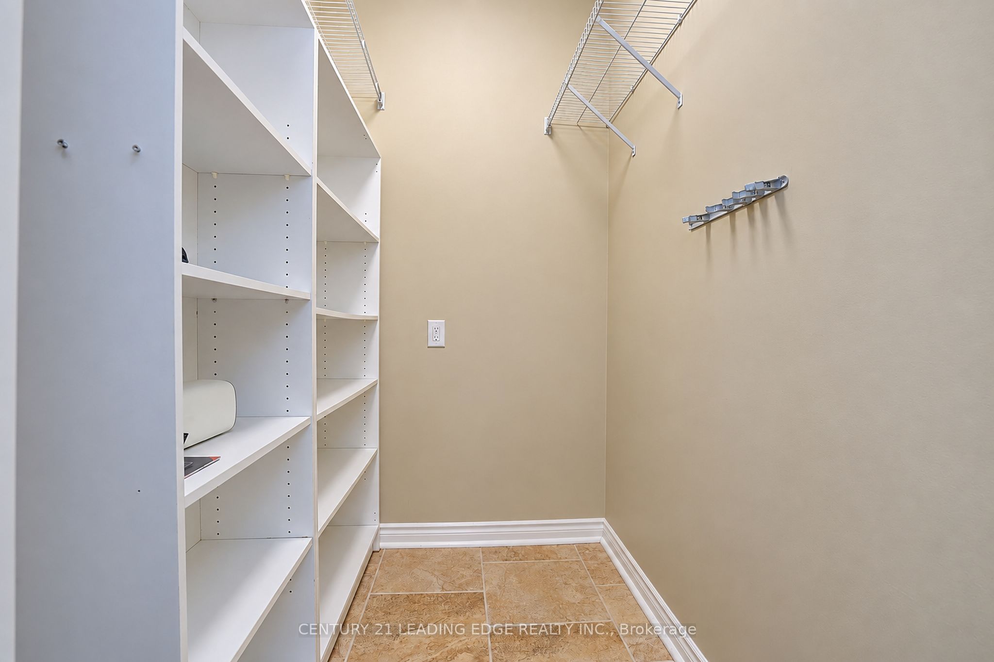 1 Althorp Way Property Photo 22