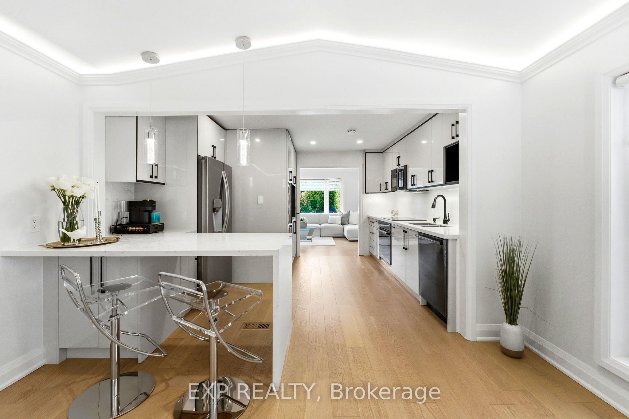 32 Farley Circle Property Photo 10